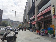 日营业额6000的便利店转让